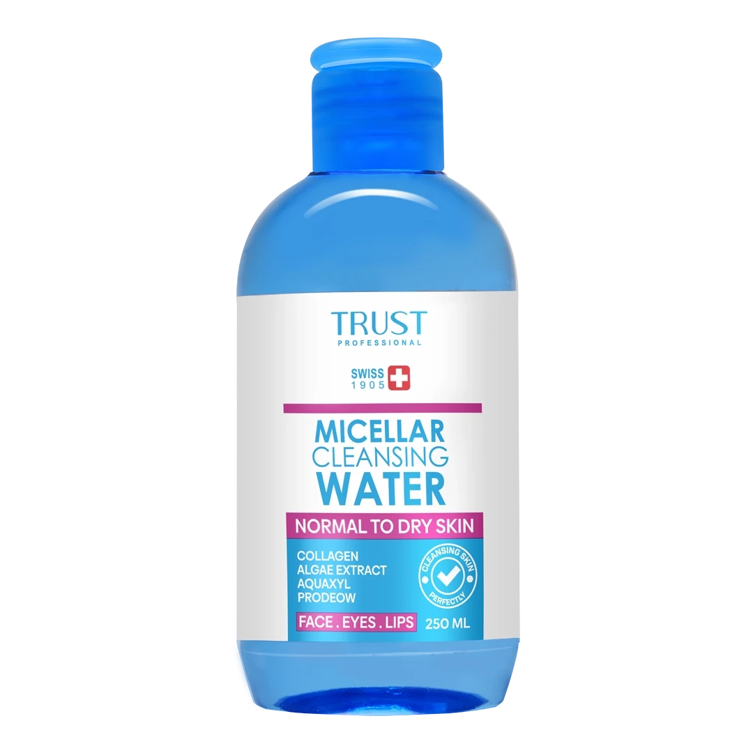 محلول میسلار پاک کننده آرایش